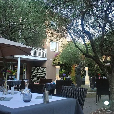 Western Cote D'azur ホテル 4*