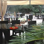 Hotell Western Cote D'azur Hyères