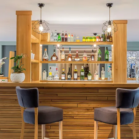 Western Cote D'azur Hotell 4*