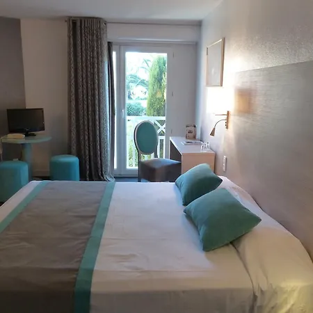 Western Cote D'azur 4*