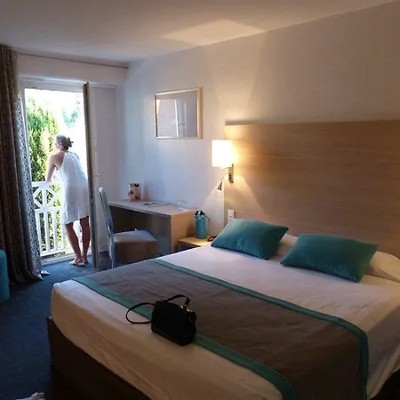 Western Cote D'azur 4*