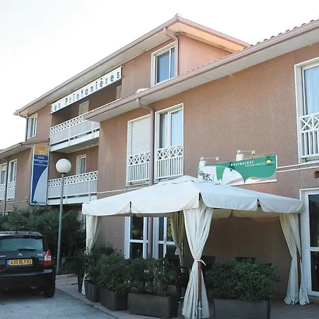 Otel Western Cote D'azur 4*