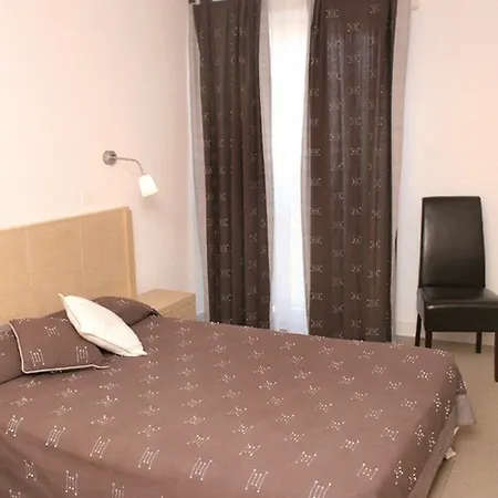 Hotell Western Cote D'azur Hyères