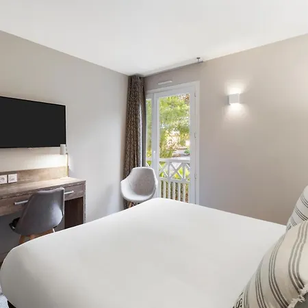 Hotell Western Cote D'azur