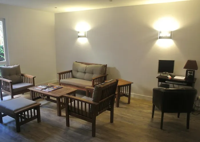 蓝色海岸耶尔贝斯特韦斯特优质酒店 酒店