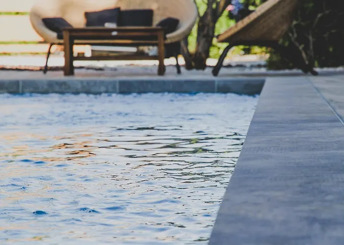 蓝色海岸耶尔贝斯特韦斯特优质酒店 耶尔